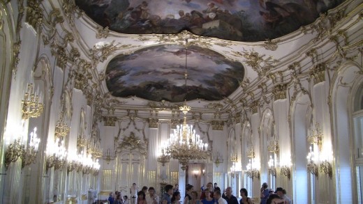 Schoenbrunn Palace interior - Author Author Reubentg