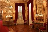 Schoenbrunn Palace interior - Author mt 23 from New York USA: by james_tesol_teacher, Views[1094]