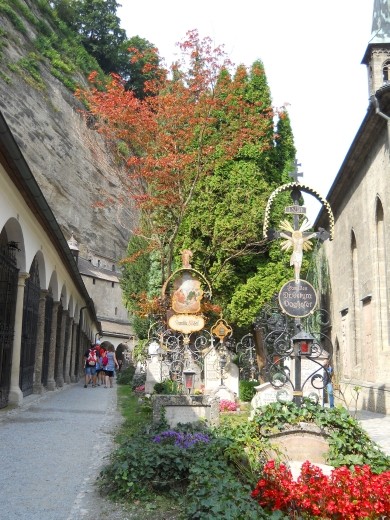 Saint Peters Cemetery
