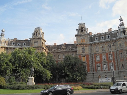 Franz Liszt Square on Andrassy Ut