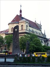 Jesuit Church and Taras Shevchenko Memorial - Author Lestat Jan Mehlich: by james_tesol_teacher, Views[235]
