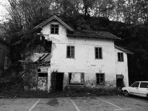 More war wounded housing, and no entry signs, Jajce