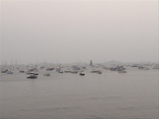 Anochecer en el mar Arabigo Bombay