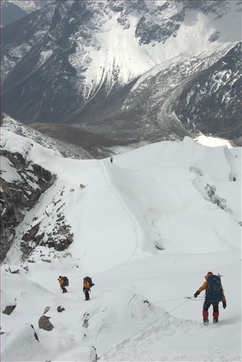 Aclimatisation to Lobuche East before climb Everest