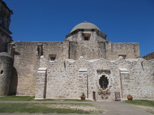 Sculpted in 1775, the Rose Window is baroque architecture