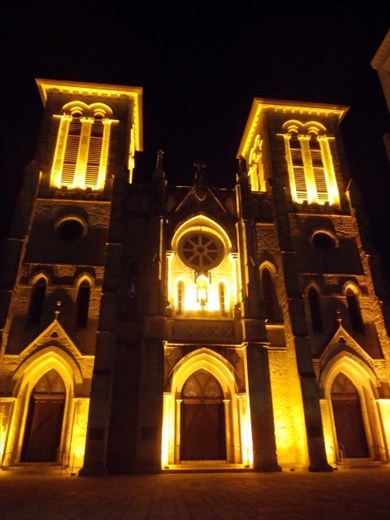 The San Fernando Cathedral at night (before The SAGA starts)