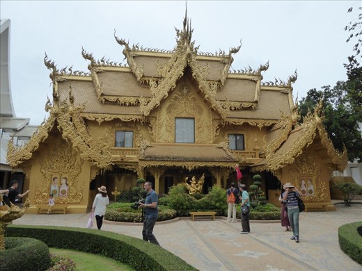Toilets at the White Temple