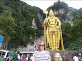 Ania outside the entrance to the Batu Caves: by jasonmarshall22, Views[210]
