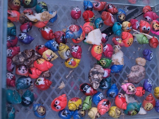 The Seller wants to attract the customer especially the kids, so they drew that.