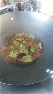 Curry leaves cooking: by jcl, Views[257]