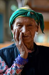 Old Nepalese Woman, Kathmandu – basked in the warm morning glow, my attention was drawn to an old woman dressed in traditional Nepalese clothes and jewellery. There is wisdom in her eyes and the lines etched by years of experience. Beauty knows no age. : by jefffen, Views[1396]