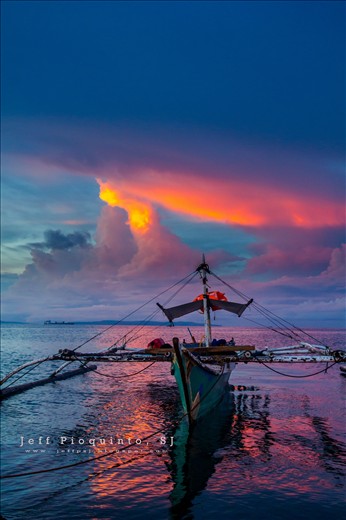 A boat waiting to bring tourists for Island hopping in Davao City. 