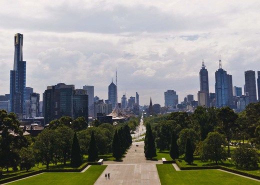 Melbourne, Victoria, Australia
Visiting new places is exciting, walking around the streets, museum and attractions help me to meet people, understand its history and culture.  From my personal point of view, you need to find the right spot at the right high to really admire a new place.  When in Melbourne I look for the right location to capture the soul of the city, and that was the ANZAC Memorial, from where I was able to capture this road that leads to the heart of the modernity of the city, the beautiful gardens around the road give the friendly welcome to go around Melbourne and enjoy the attractions.