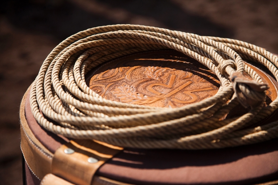 Details of the equipement : a hard rope well prepared to catch the bulls.