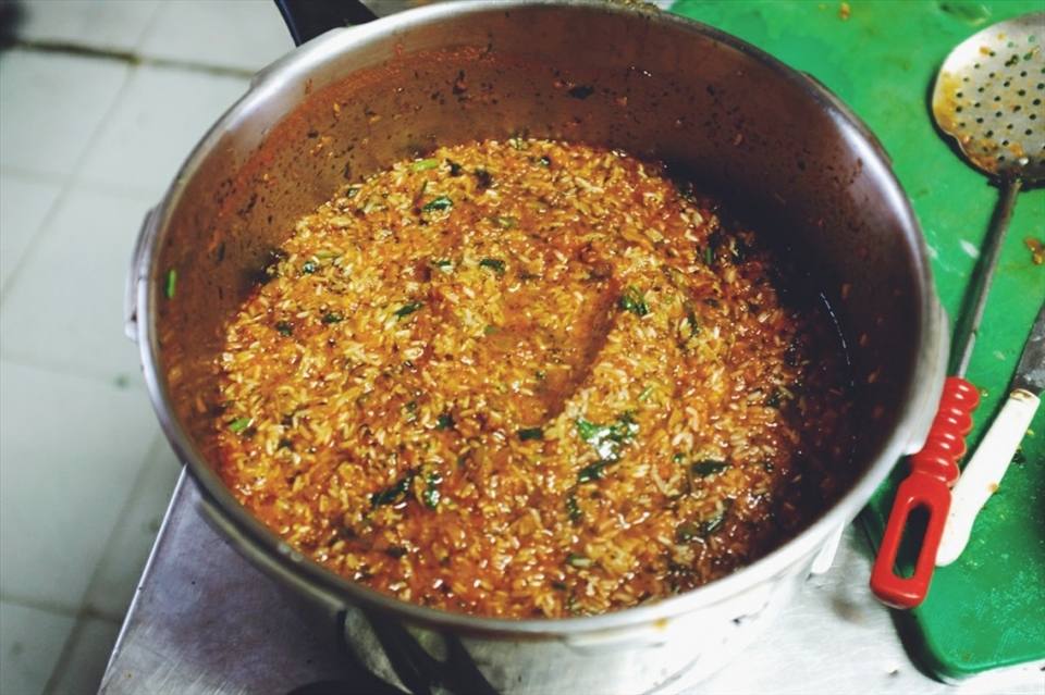 The rice mixture should have a nice, thick consistency