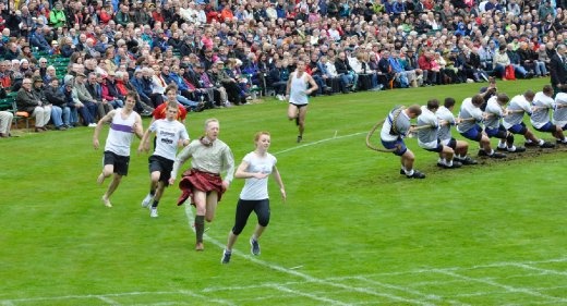 Braemar Highland Games - 400 yards in a kilt!