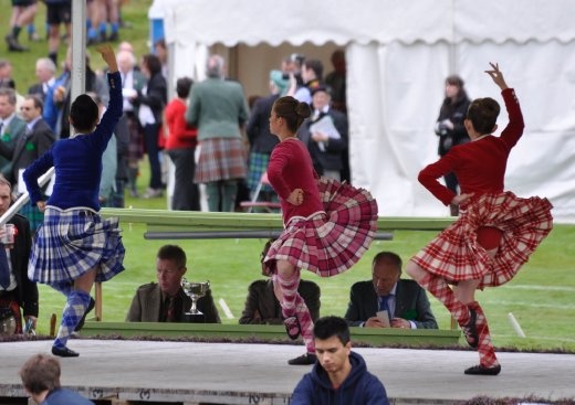 Braemar Highland Games - Highland fling