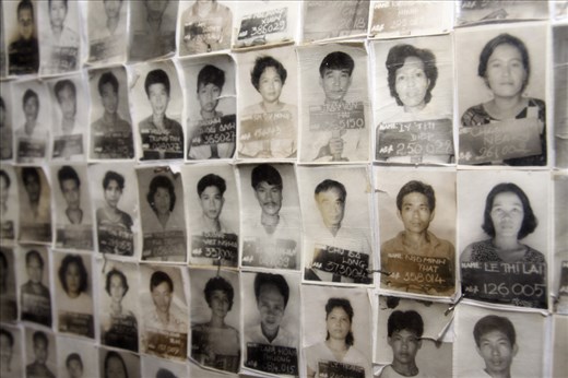 Galang island was finally decided as a place to accommodate 10.000 the refugees.