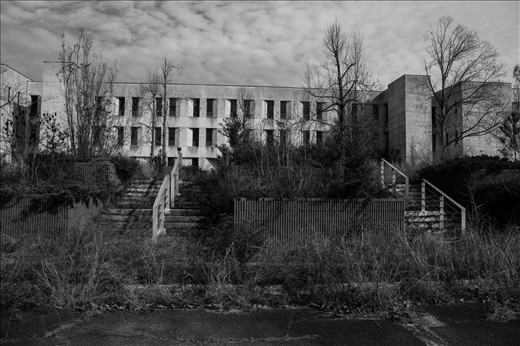 How many pairs of combat boots trudged these stairs?