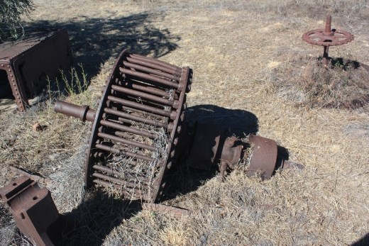 An interesting piece - 2 counter rotating cages - probably a mince of some type