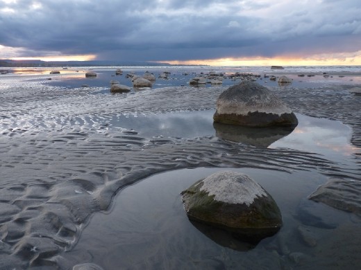 'For God alone my soul waits in silence; from him comes my salvation. He alone is my rock and my salvation, my fortress; I shall never be shaken.
- Psalm 62:1-2'
Boulders become further exposed in autumn as a result of the receding water levels.