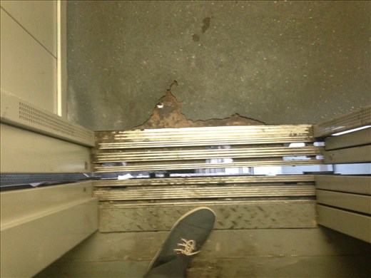 Elevators in Russia are so sketchy!