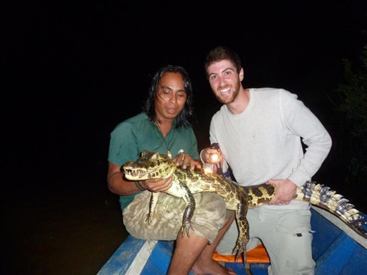 Capturing a live alligator from the Rio Beni in the Bolivian Amazon!