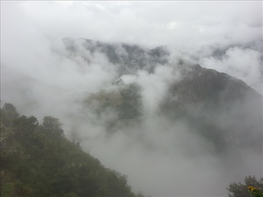 Too much mist! Disappointing views of Machu Picchu from the Sun Gate 