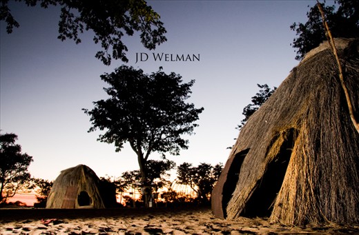 The informal housing of the Ju/