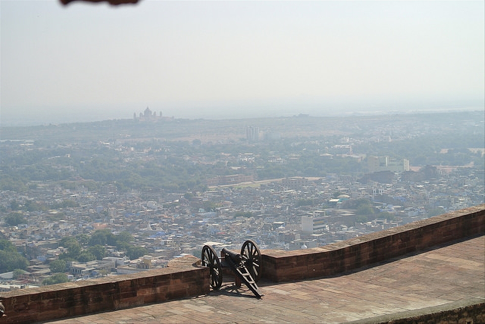 The battlements at Mehrangarh Fort - Jodhpur