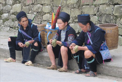 Preparing fibre for spinning