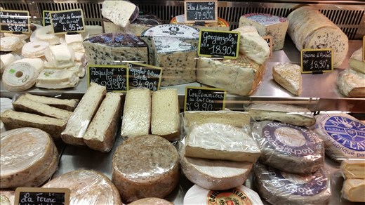 Cheese in market Paris