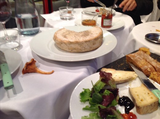 A full round of yummy Escadut cheese