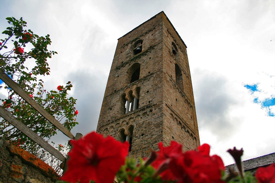 Romanic churches in The Pyrenees. A long way from home for the Roman Civilization, what an amazing history!. 