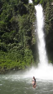 Juanita in Catarata Fortuna.: by jorjejuanita, Views[375]