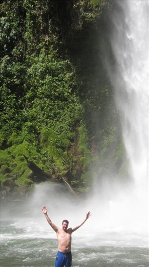Jorje enjoying Catarata Fortuna to himself.