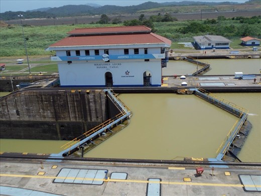 Postcard picture. Miraflores Locks.