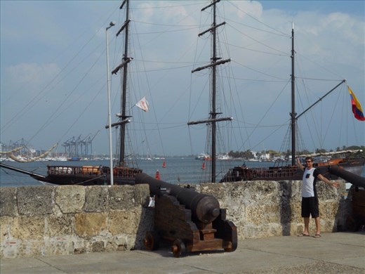 Spanish cannons in the old town.