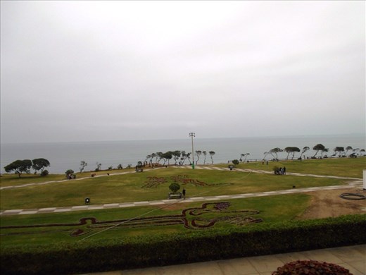 Fake Nazca lines along Costa Verde. And we were already lucky enough to have been in a plane over the real ones.