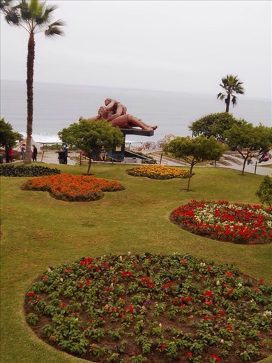 Love Park, entirely dedicated to all lovers, stunning view over the bay of Lima. With the statue of 