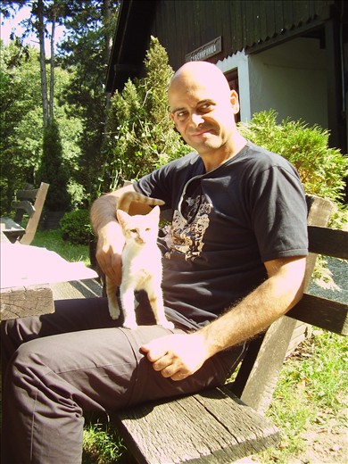 ¡Con un amigo serbio!