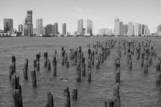 Wandering along the Hudson River