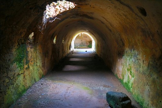 Exploring the crypts at Egnatia