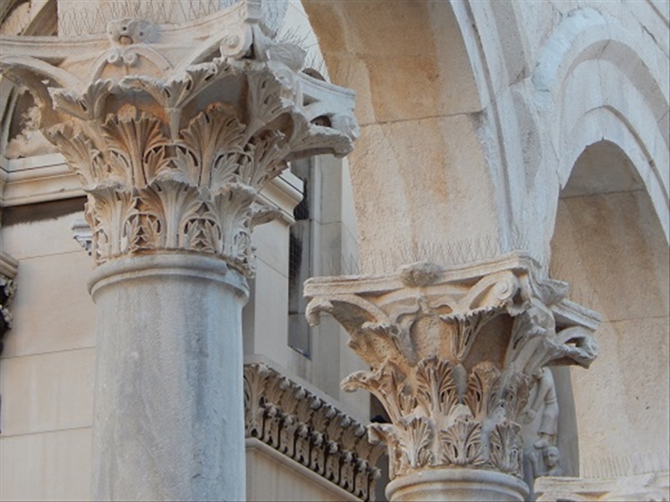 Decorative carvings on the pillars that line the main square in the Diocletian’s Palace in the Renaissance and Roman style. You can’t miss them.