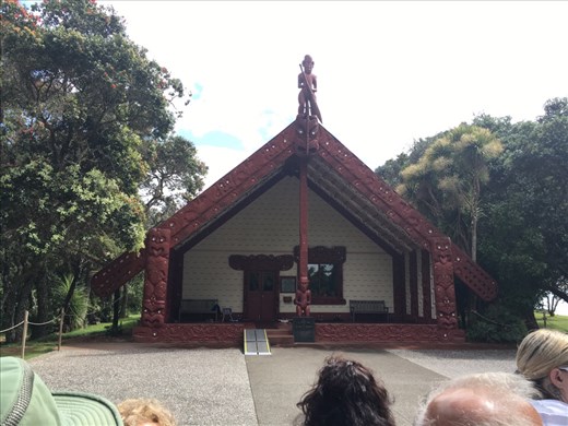 Ceremonial meeting house 