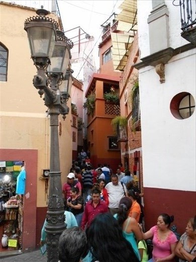 El callejon de besos