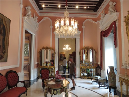 Inside another old house - Merida