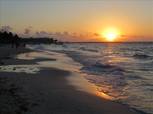 Playa sunrise