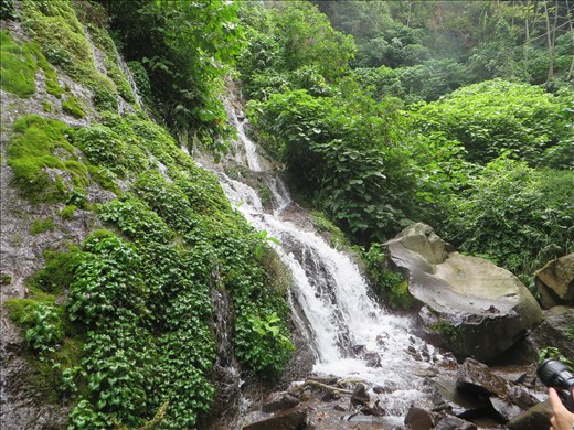 Juayua - a waterfall nearby