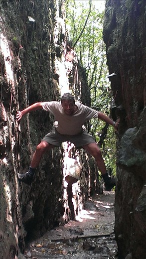 Granada - Volcano Mombcho - small canyon